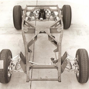 1982: “SNOW-WHITE” Chassis - Pic 2