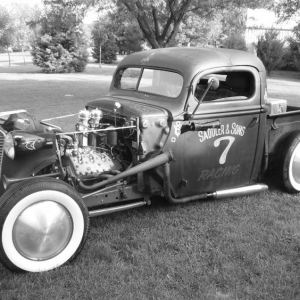 b&W ratrod