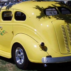 1938 Dodge 4 Door Sedan - louvered deck lid