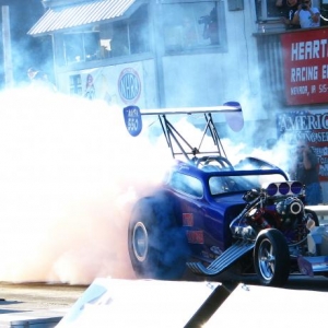 Sean Belt's awesom burn out in Nitro Madness at the 09
World Fuel Altered Nationals at 
Eddyville Raceway Park, Iowa