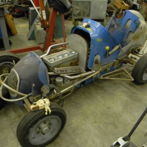 toledo scales car with farmall tractor race engine