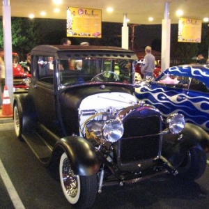 Bob's Broiler - First Wed. Cruise Night - Downey, Ca.