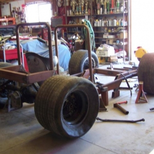 60s style supermodified yard art/grandbabies jungle gym ;-)