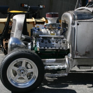 engine side view