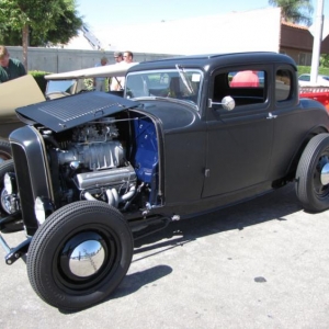 '32 Five Window