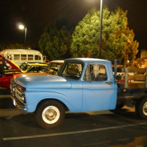 62 F-250 Flat Bed   2009