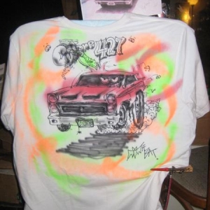 for a buddy who just redid his 65 Cyclone this year,went to his first car show and needed a shirt. I'm still a bit rusty,not smooth like I was back in the day, but Bob liked it a lot.
I did a lot of these type shirts at indoor car shows back in the late 50's and early 60's as "THE BAT" out of hell