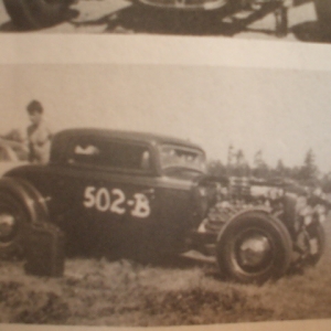 pix09GE 018
Eugene airport Drags 1951