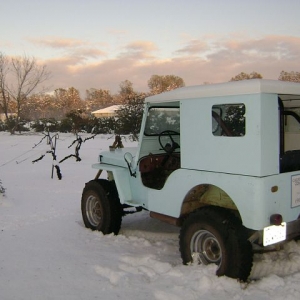 SnowJeep4