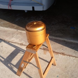 I'm slowly dressing up my engine bay and this old's gold aircleaner should really pop in that gloss black engine bay