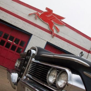 On the way to the Hellions' Hot Rod Hoedown. . .Giddings, Texas, 2011