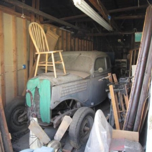 '35 Ford Slantback Tudor Old Garage Find 1 14 11 002