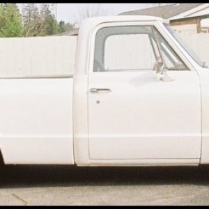 1971 Chevrolet C-10 Fleetside Pickup ( Lowered )