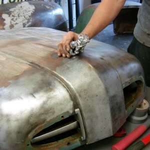 Working on my hood tonight. Here is my mack bulldog hood ornament. Calling the truck "BULLY"