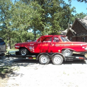 On her new trailer. Official trailer queen 002