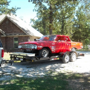 On her new trailer. Official trailer queen 004