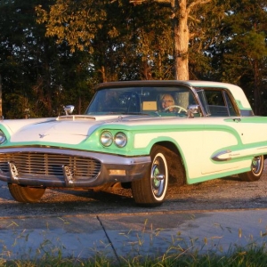 '59 Thunderbird