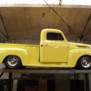 '48 Ford F1 : just dropped the car (after)