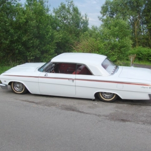 My old '62 impala now : Full 4-way Air-ride Lowrider built by my friend, and new owner Davis and me... 2 Viair 460C, 12 gallons tank, 1/2" lines...