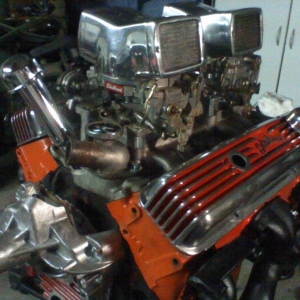 Offenhauser 360 dual quad intake. twin 600cfm carbs