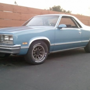 86 El Camino Daily Driver swapped the 305 for a 350