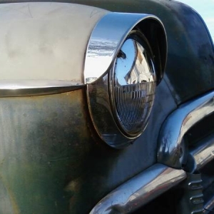 one headlight visor