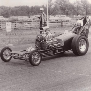 1964 Little One with Ray Ruettiman Driving