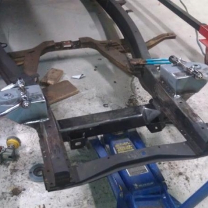 I know its early but I had to see how the stainless control arms were gonna look 2004