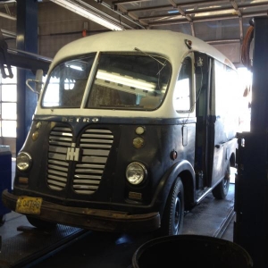 Chilling in the shop waiting for the head to be milled