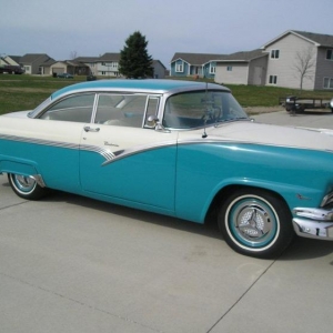 1956 Ford Fairlane Victoria 2 Dr Hardtop