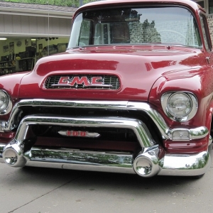 56 gmc grill....lotsa chrome