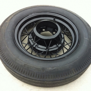 front black wire wheel