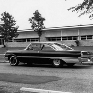 The Lady in Waiting...1961 Starliner 390/375hp 3-s