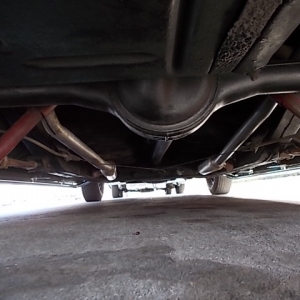 e35  Dual exhaust