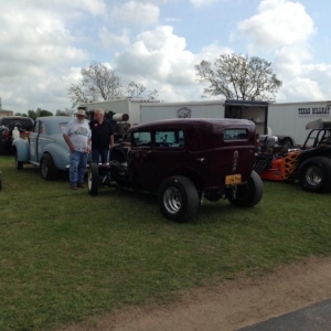 My 1st drag races - Legends Sealy, Tx April 12, 2014