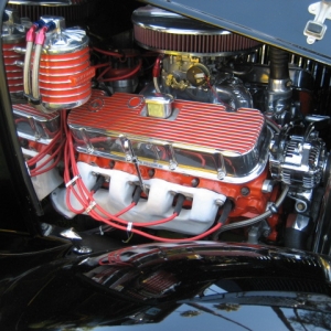 The 468 BBC in Joe's '32 roadster.