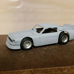 ho scale Mustang short tracker