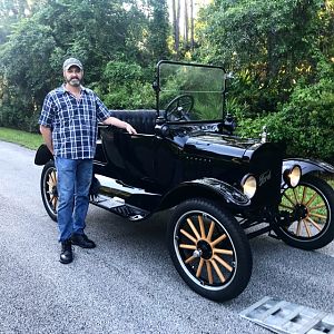 1920 Model T Runabout Direct Enclosed Transport