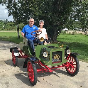 1905 Reo Replicar Direct Enclosed Transport