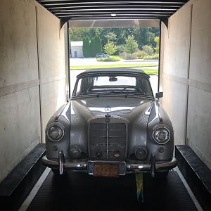 1957 Mercedes 220 Convertible Direct Enclosed Transport