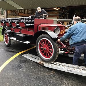 1915 Stanley Steamer 12 Passenger Mountain Wagon Direct Enclosed Transport