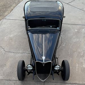 1933 Ford 3 window coupe